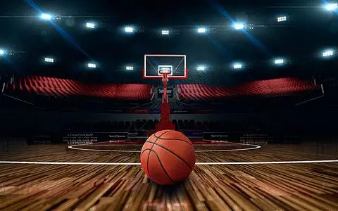 纽约自由人vs西雅图风暴：WNBA的暴力美学，谁才是真正的常规赛王者？